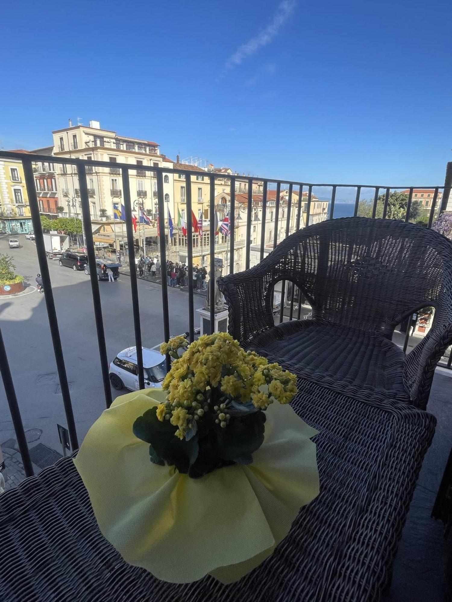 Ambasciata Sorrento Relais Bed & Breakfast Bagian luar foto